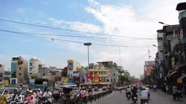 Tổ chức lại giao thông trên phố Nguyễn Lương Bằng  để cải tạo, sửa chữa dịp cuối năm