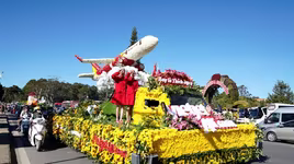 Rực rỡ sắc màu Vietjet tại Festival Hoa Đà Lạt 2019