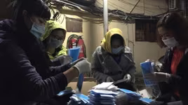 Sáng nay 2-2: Báo An ninh Thủ đô phối hợp nhóm Hoa Cúc xanh phát 75.000 khẩu trang miễn phí đến tay người dân