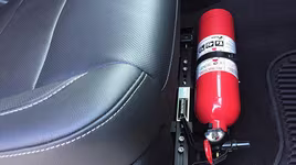 Quy định ô tô 4 chỗ phải có bình chữa cháy sắp bị bãi bỏ?