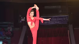 Liên đoàn Xiếc Việt Nam lưu diễn tại Thủ đô Viêng Chăn