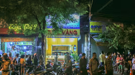 Dùng búa cướp tiệm vàng táo tợn ở Bình Dương