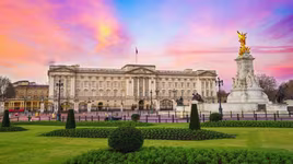 Khám phá kiến trúc độc đáo của cung điện Buckingham