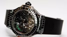 Những chiếc đồng hồ đắt tiền và "độc lạ" nhất thế giới