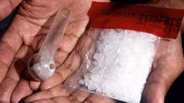 Cựu phó chủ tịch xã bị bắt quả tang tàng trữ ma tuý