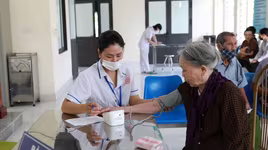 Mỗi năm sẽ điều động ít nhất 1.000 bác sĩ về trạm y tế xã, hưởng chế độ đãi ngộ vượt trội