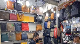 Tổng cục Quản lý thị trường lên tiếng về thông tin hàng giả, hàng nhái tại chợ Đồng Xuân, chợ Bến Thành 