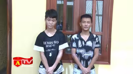 Giả vờ hỏi mua hàng rồi cướp giật tài sản