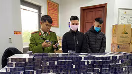 Hà Nội: Xóa đường dây mua bán thuốc lá điếu số lượng lớn 