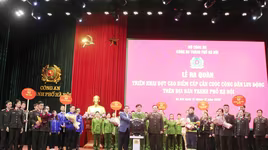 Công an Hà Nội xuất quân triển khai cấp căn cước công dân lưu động