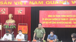 Giám đốc Công an thành phố Hà Nội kiểm tra công tác chuẩn bị bầu cử tại Công an huyện Hoài Đức