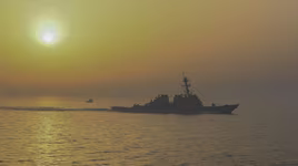 [ẢNH] Chiến hạm Mỹ rỉ sét loang lổ sau 215 ngày lênh đênh trên biển tránh dịch Covid-19