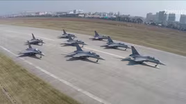 [ẢNH] Nga bất lực nhìn Ukraine giúp Trung Quốc phá giá thị trường máy bay huấn luyện