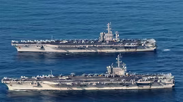 [ẢNH] Hài tàu sân bay cùng tập trận tại Biển Đông