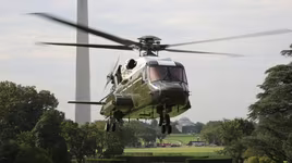 [ẢNH] Trực thăng dành cho Tổng thống Biden có thể đốt cháy bãi cỏ Nhà Trắng