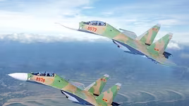 'Hổ mang chúa' Su-30MK2 của Việt Nam diễn tập bắn đạn thật