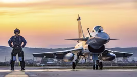 Indonesia chọn mua 42 tiêm kích J-10C của Trung Quốc giữa lúc hợp đồng F-15EX đình trệ