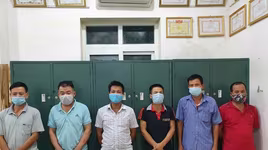 Bắt quả tang 6 đối tượng tụ tập đánh bạc trong lúc giãn cách xã hội 