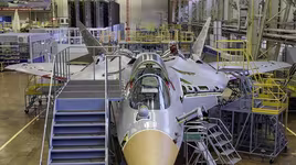 [ẢNH] Tiêm kích Su-57 sản xuất loạt thứ hai của Nga sắp hoàn thiện