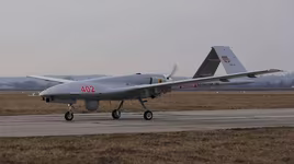 [ẢNH] Kiev - Akara thống nhất kế hoạch "giải phóng" Donbass bằng Bayraktar TB2