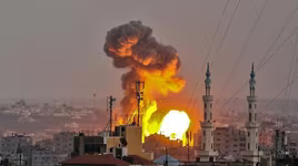 [ẢNH] Đặc phái viên Tổng thống Nga cảnh báo giải pháp quân sự để ngăn Israel tấn công Syria