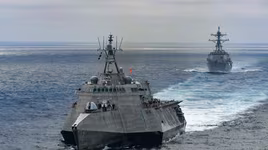 [ẢNH] Tàu chiến ven bờ LCS của Mỹ bị loại biên sớm là do... Nga và Trung Quốc