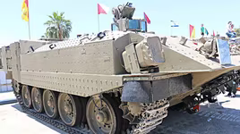 Ukraine có thiết giáp chở quân hạng nặng Achzarit hoán cải từ xe tăng T-55?