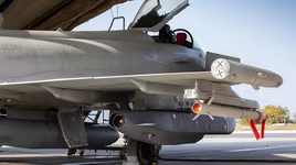 Báo Anh: Phương Tây tấn công lực lượng Houthi có thể dẫn đến xung đột với Iran