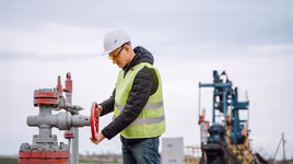 Kịch bản nào với Nga và OPEC+ khi giá dầu giảm còn 40USD/thùng?