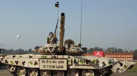 Nga tham gia nâng cấp 2.500 xe tăng T-72 loại biên của Ấn Độ 