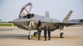 Mỹ trấn an đồng minh về 'công tắc vô hiệu hóa từ xa' trên tiêm kích F-35