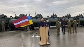 Latvia gấp rút viện trợ hàng chục xe thiết giáp Patria 6x6 cho Ukraine