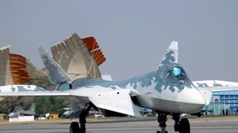 Báo Ấn Độ tự tin cho rằng chiến đấu cơ AMCA mạnh vượt trội so với tiêm kích Su-57 Nga
