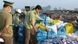 Từ ngày 15/10, buôn bán hàng giả bị phạt đến 280 triệu đồng 