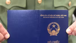 Chính thức in thông tin nơi sinh vào bị chú hộ chiếu từ hôm nay, 15-9