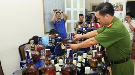 Hà Nội: Xử lý hàng loạt vụ ‘thẩm lậu’ hàng lậu, hàng cấm