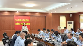Thành lập 2 Đoàn kiểm tra liên ngành chống buôn lậu, gian lận thương mại và hàng giả trên địa bàn thành phố Hà Nội