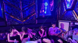 Thông tin tiếp vụ 33 nam nữ tụ tập 'bay lắc' trong quán hát chui