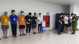 Công an Hà Nội xử lý nghiêm các hành vi tổ chức, môi giới nhập cảnh trái phép vào Việt Nam 
