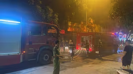 Kịp thời khống chế đám cháy nhà dân tại phường Kim Liên