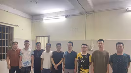 Bắt 11 đối tượng trong đường dây cá độ bóng đá, mua bán số lô - đề