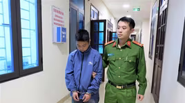 Bắt đối tượng gây rối trật tự công cộng