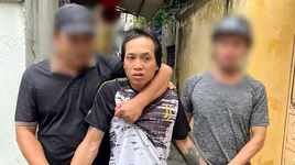 Đang đi bộ dọc bờ hồ Tam Bạc, người phụ nữ bị cướp giật iPhone