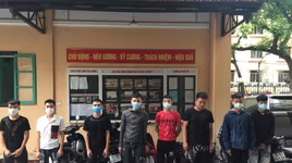 Kéo nhau phóng xe máy tốc độ cao, lạng lách từ Hà Đông lên Hoàn Kiếm 