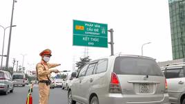 Không để ùn tắc, lái xe vi phạm nồng độ cồn, ma túy trong ngày giỗ Tổ
