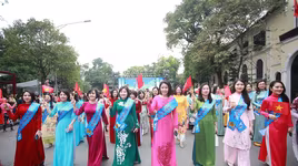Phụ nữ Công an Thủ đô đẹp rạng ngời tại Lễ hội Áo dài du lịch Hà Nội