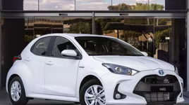[ẢNH] Chiêm ngưỡng phiên bản Toyota Yaris chuyên dụng cho chở hàng