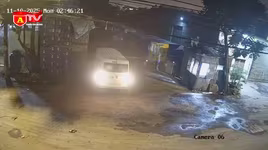 Bắt đối tượng đột nhập công ty trộm cắp ô tô