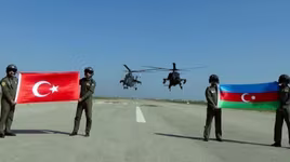 Chưa rõ mục đích chuyển quân và vũ khí ồ ạt đến biên giới với Armenia của Thổ Nhĩ Kỳ