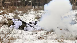 DPR cáo buộc quân đội Ukraine pháo kích khiến 1 binh sĩ thiệt mạng 